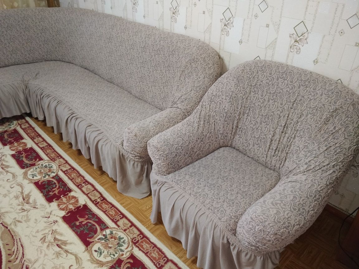 Продам диван угловой