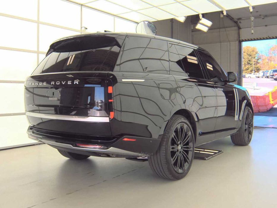 2025 Land Rover Range Rover Autobiography