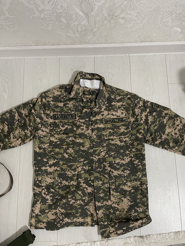 Продам военную форму для кафедра