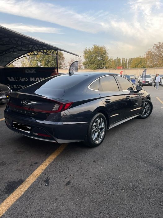 Hyundai Sonata 4-pozitsa avtomobil sotiladi !