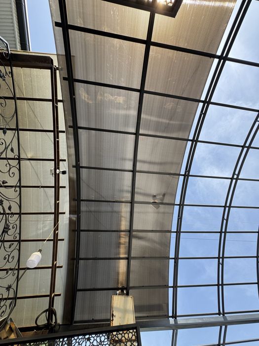 Сотовый поликарбонат Лекссан 20 лет гарантия