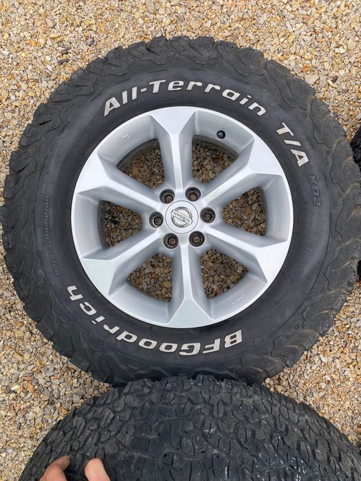 17 Цола 6 х 114.3 мм Нисан Навара , Патфайндер , Nissan Navara