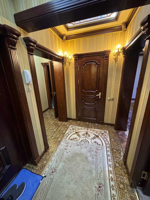 Центр Ш.Руставели B&B кафе 3х ком хороший ремонт