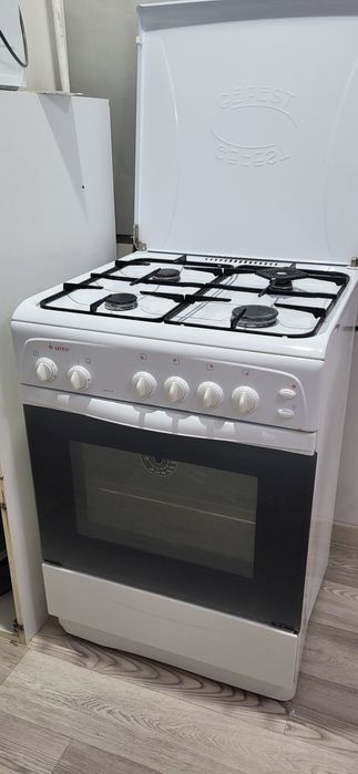 Продам газовую плиту
