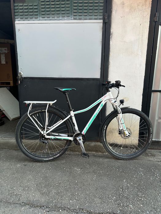 Vând bicicleta nouă