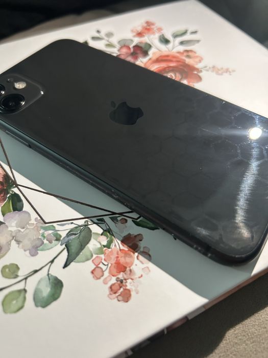 Iphone 11 in conditii foarte bune