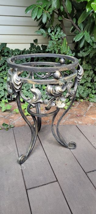 Măsuțe din fier forjat