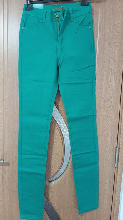 Blugi verzi noi marimea 26