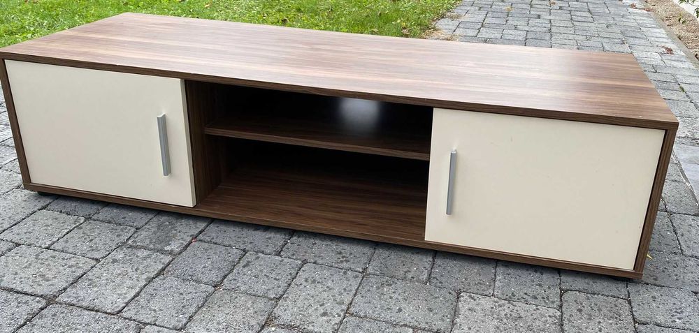 Vând comodă pentru televizor cu dulap suspendat