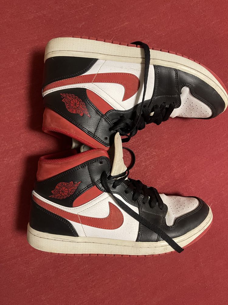 Jordan 1 Gym Red (42)