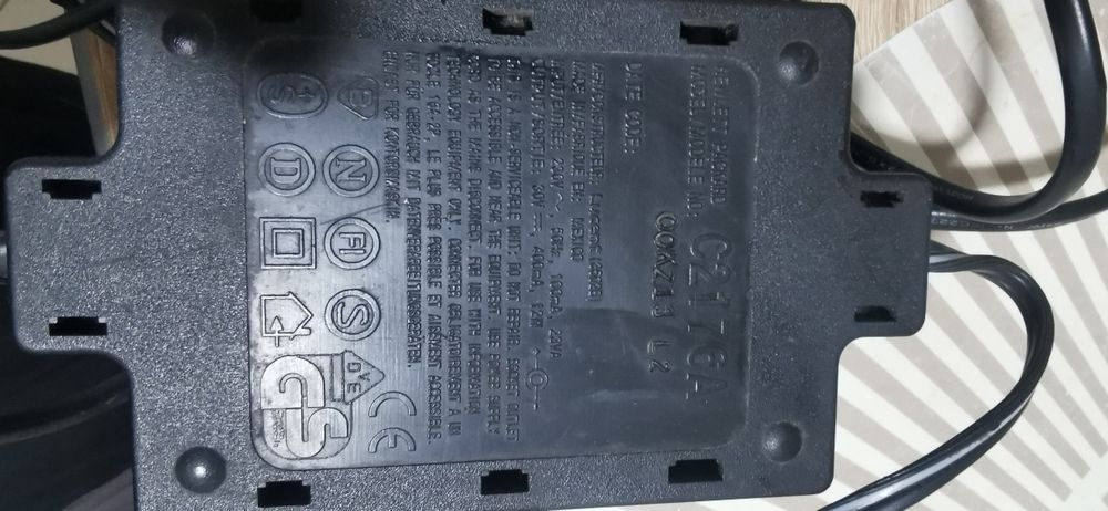 Incarcator HP  C2176A, 30V, 400 mA