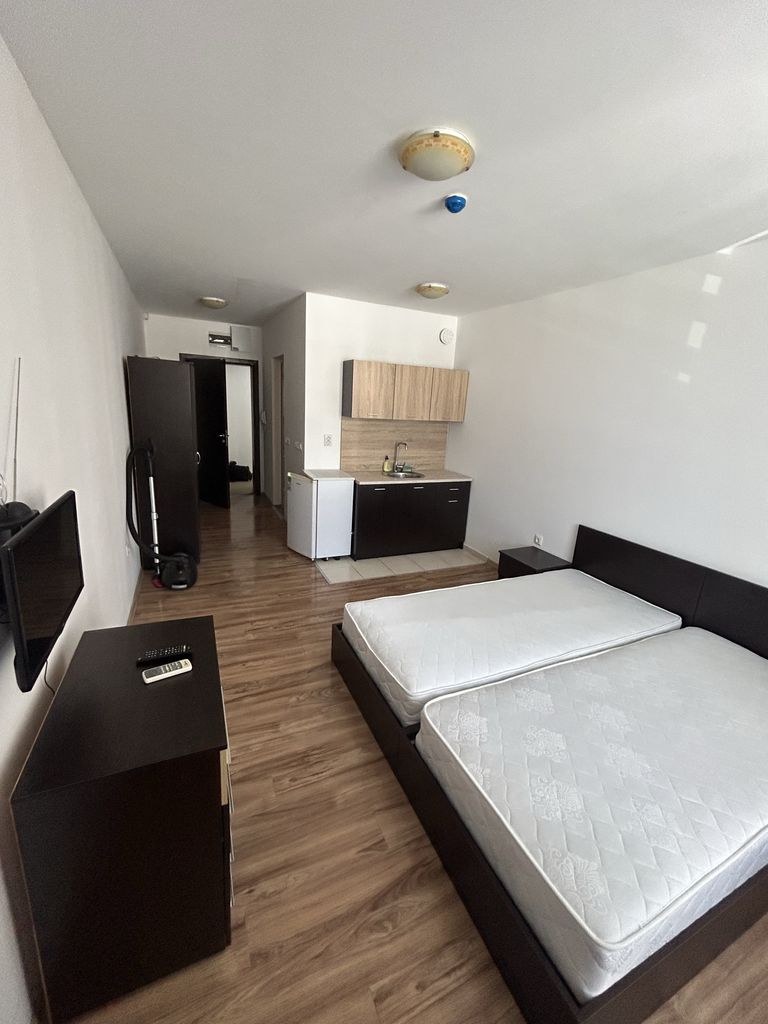 Продава се Едностаен апартамент в Костенец - 33 кв.м за 1364 €/кв.м - Снимка #2