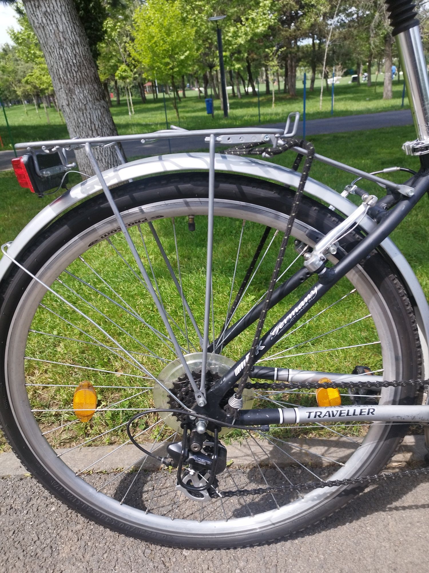 Vând bicicleta nemțească marca TRAVELLER.