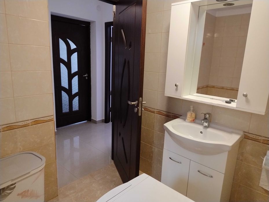 inchiriez vila Bragadiru