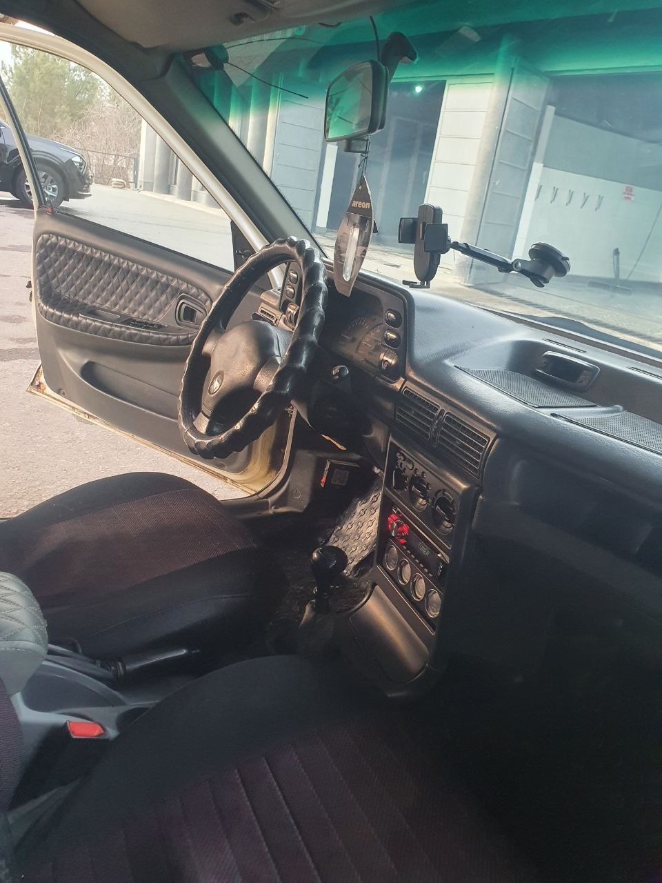 Nexi sons s arenda  3.500 $