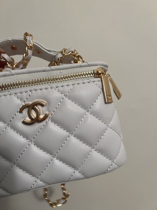 Дамски чанти Chanel