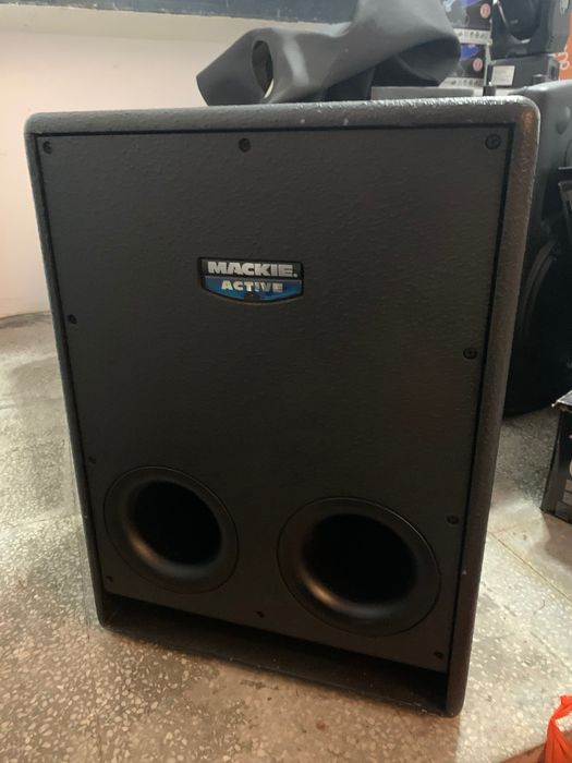 Активни бас каси Mackie SRS1500