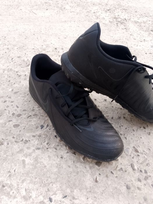 Papuci de fotbal sala