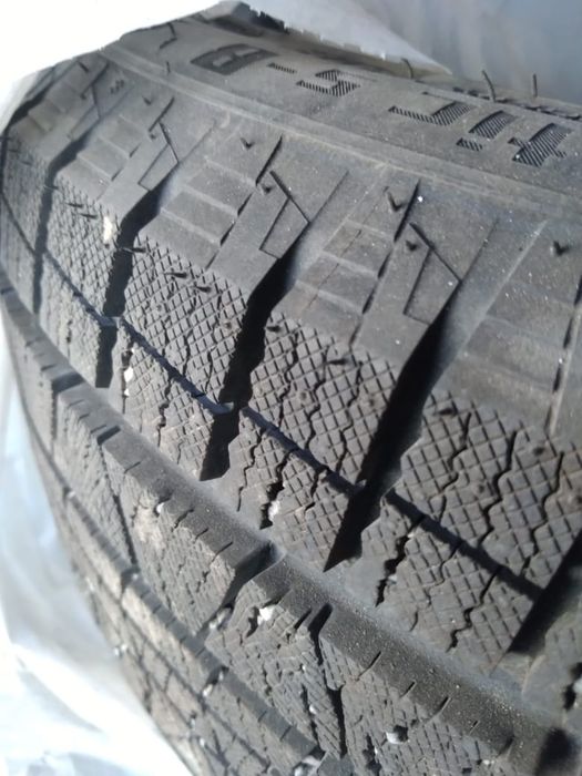 Продам шины 4- комплекта