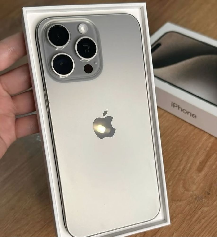 IPhone 15 Pro Max 256 Sim kartali