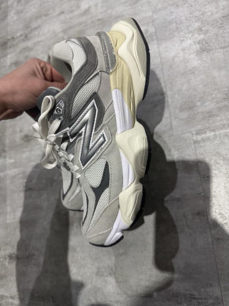 Нови New Balance 9060