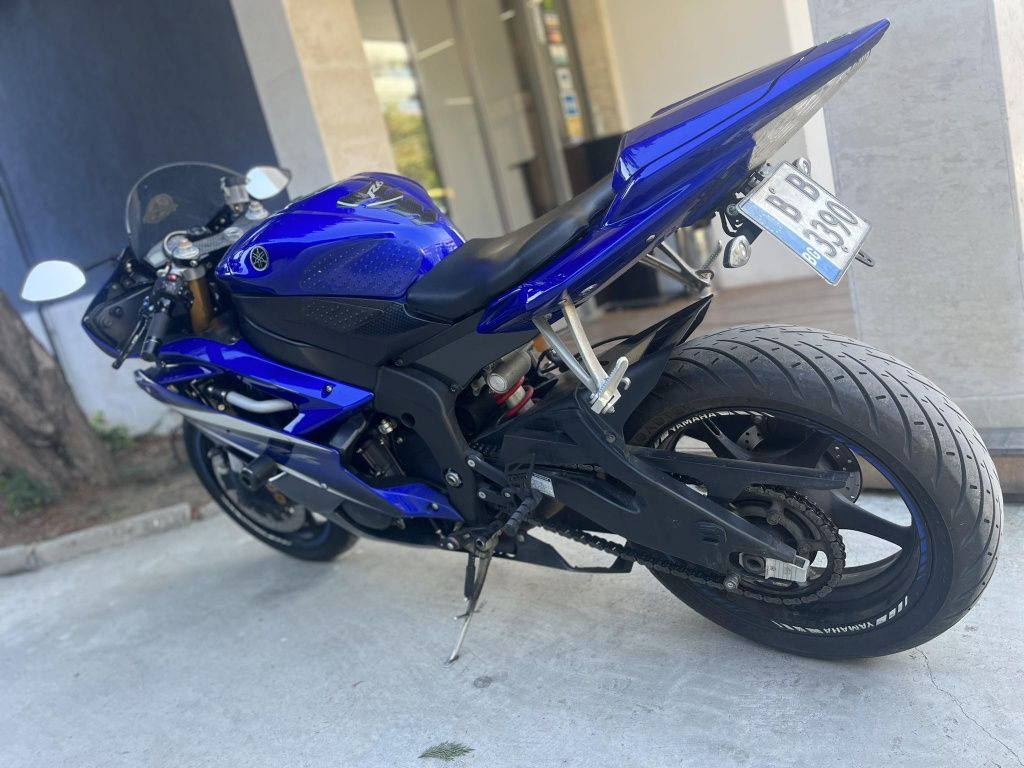 Продавам Yamaha R6