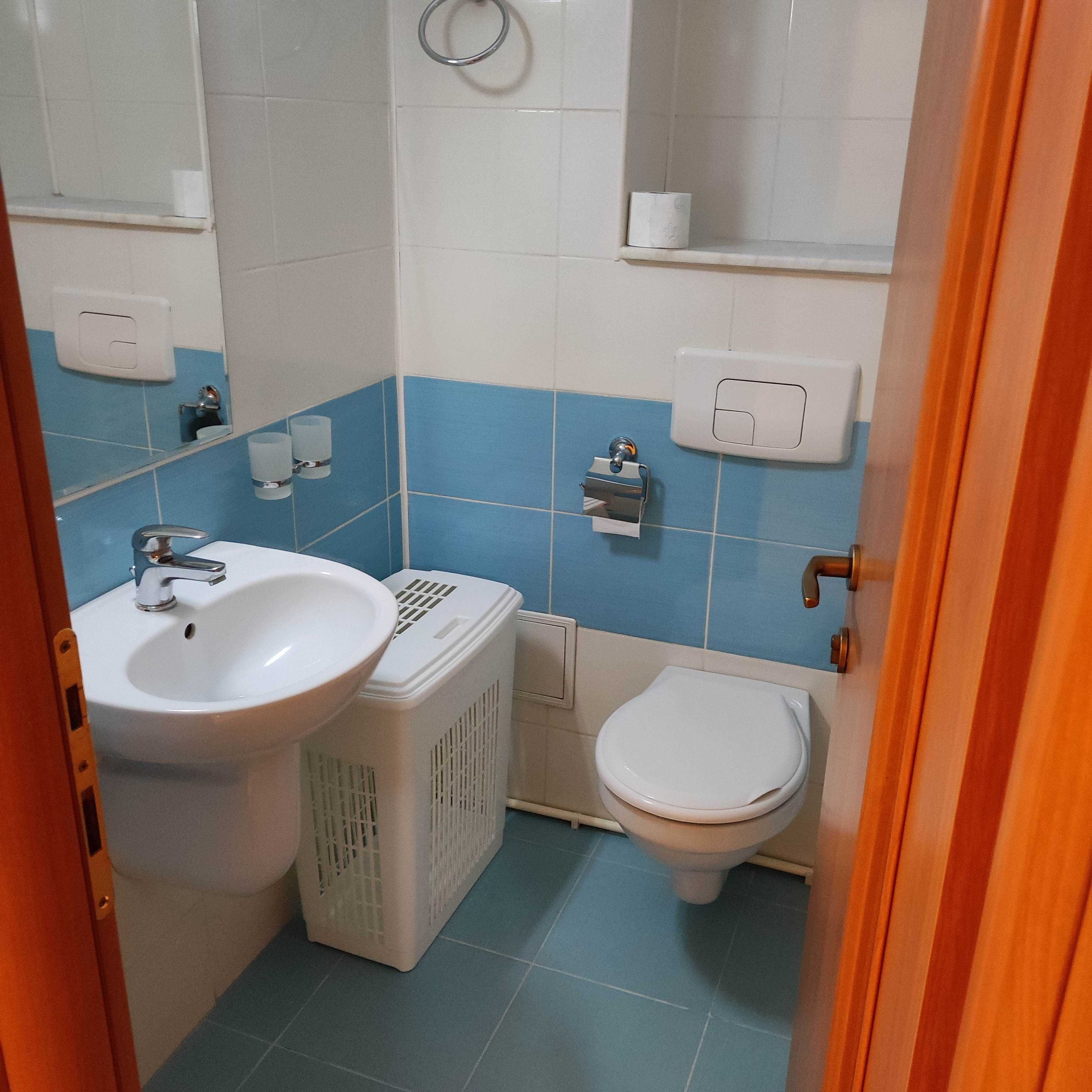 Închiriere apartament 3 camere, ultracentral, Pitesti