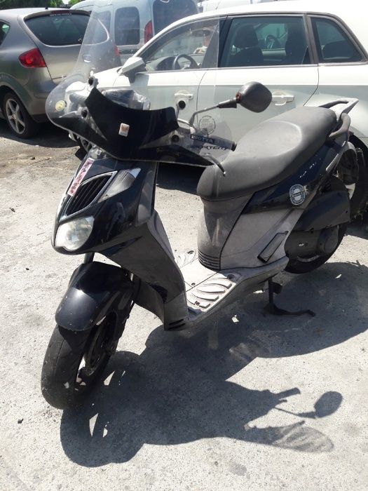 Мотоцикет,скутер Априлия Спортсити150-300(Aprilia Sportsiti )на части