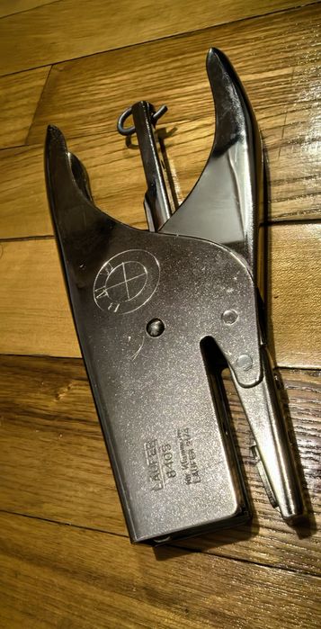 Capsatoare Vintage & Retro, diferite marci