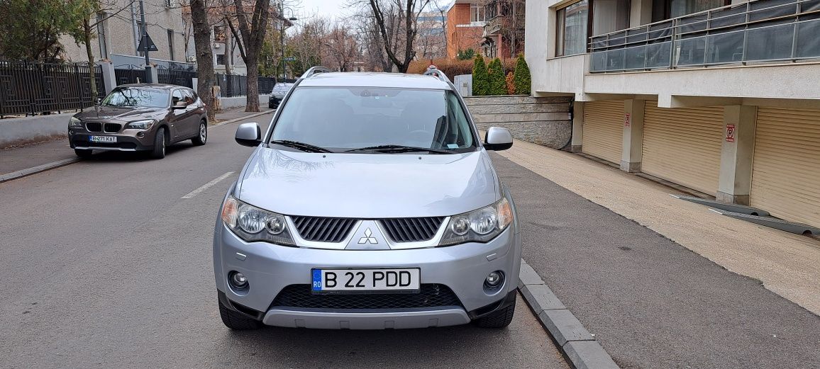 Mitsubishi Outlader 2010 -  KM 159000