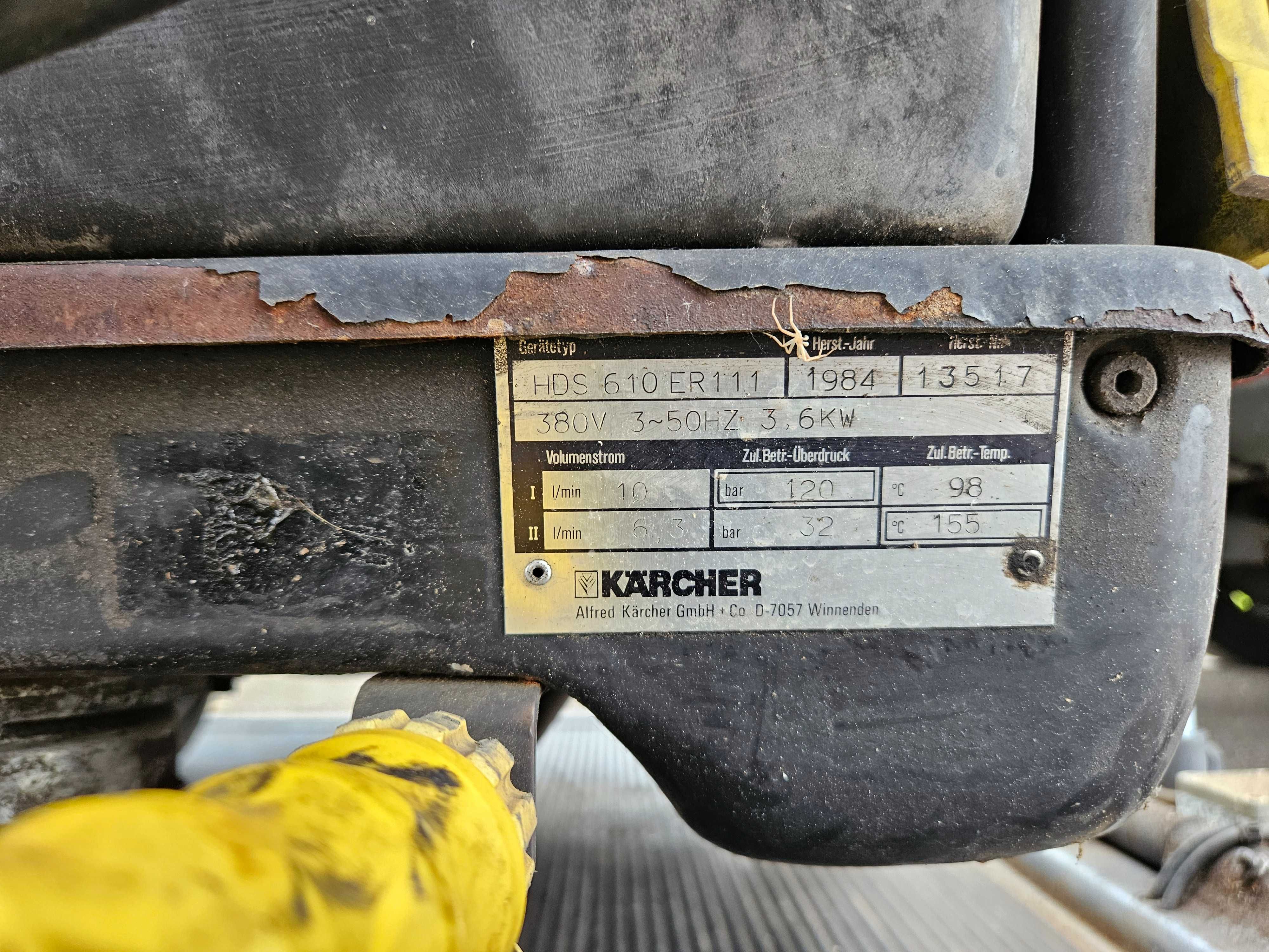 Параструйка  Водоструйка КЕРХЕР
KARCHER HDS 690