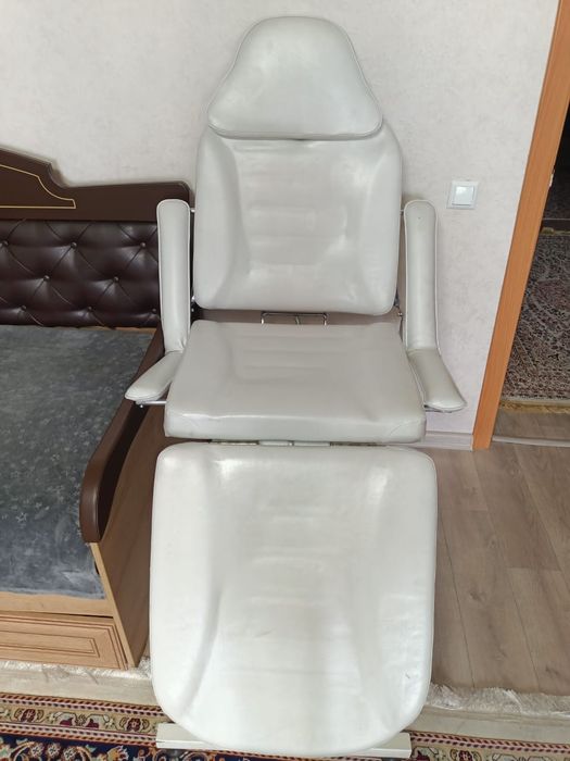 Продам педикюрное кресло