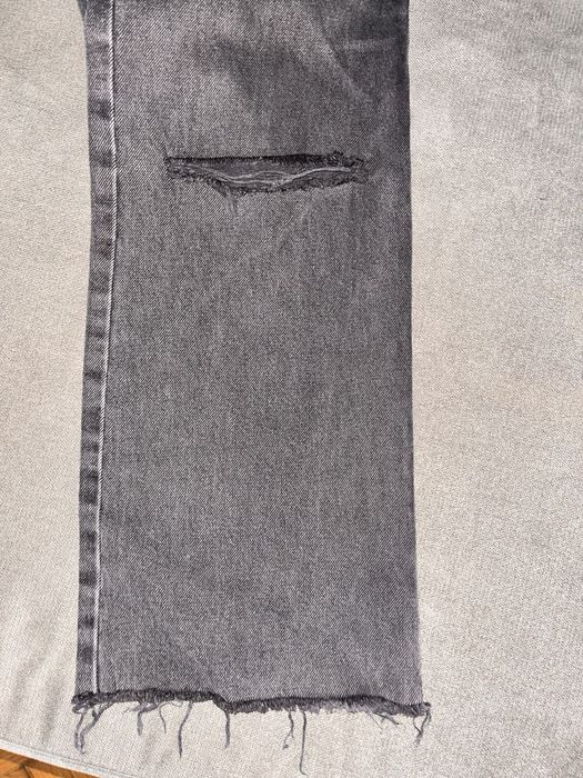 Blugi Stradivarius 34