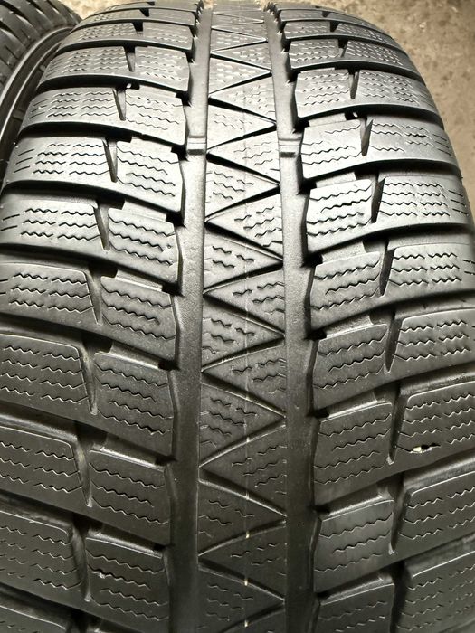 2x Anvelope iarna 235/55 r18 - Falken HS449 Euro Winter