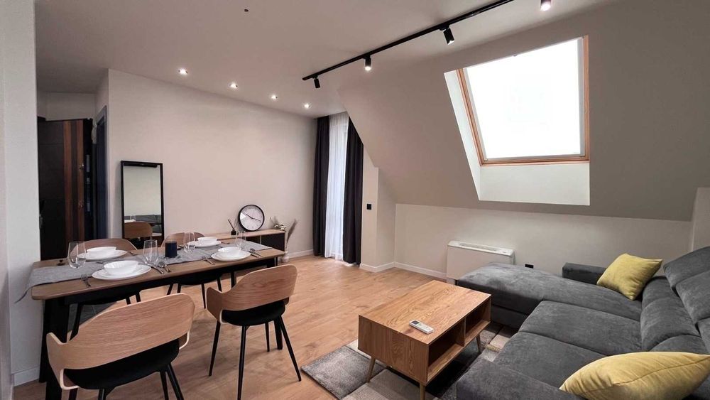Дава се под наем Двустаен апартамент в София, Кръстова вада - 75 кв.м за 459 € - Снимка #1