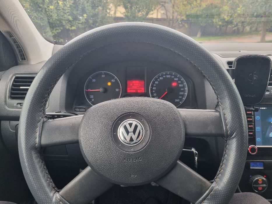 Vând VW Golf5 1.9 Bkc 2004