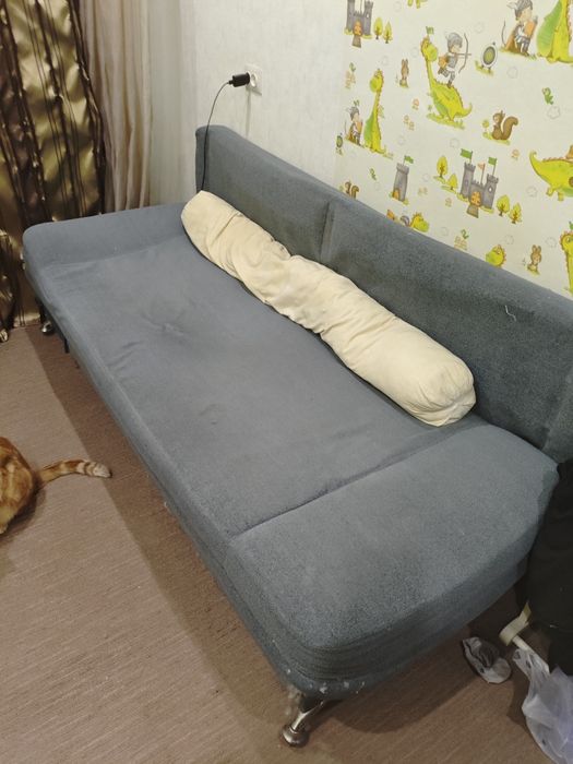 Отдам даром диван  самовывоз