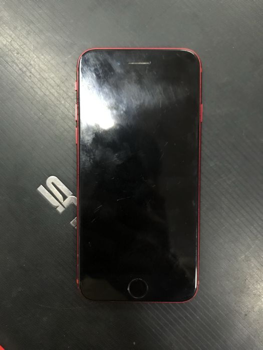 Iphone se 2020 sotladi