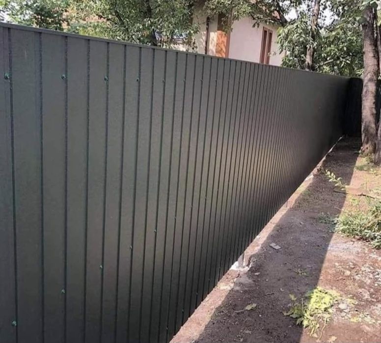 Garduri și porți metalice