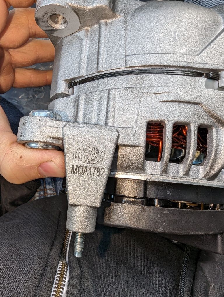 Alternator VW Skoda Octavia 140A Magneti Marelli NOU garantie