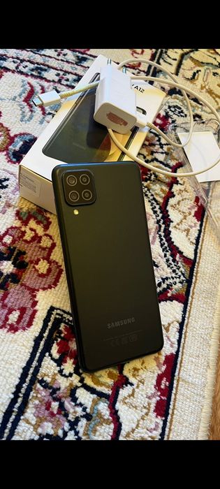 Телефон самсунг А12