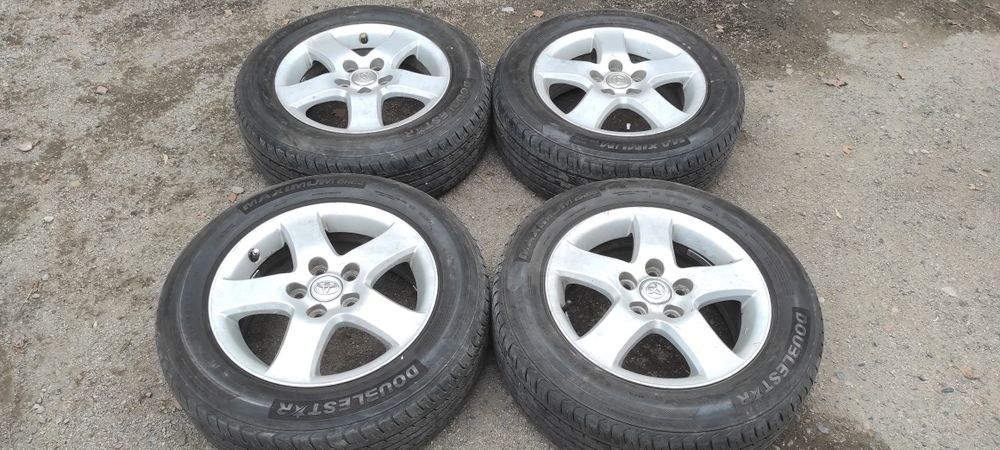 Комплект оригинальных дисков R16. С летними шинами 215/60/16