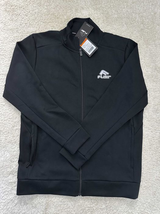 Нов Мъжки Екип Flair Размер М - Flair Анцуг Model 111111