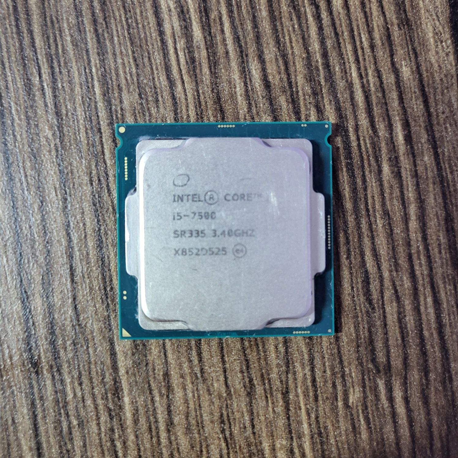 Процессоры Intel Core i5 7500, i3 4130, i3-6100