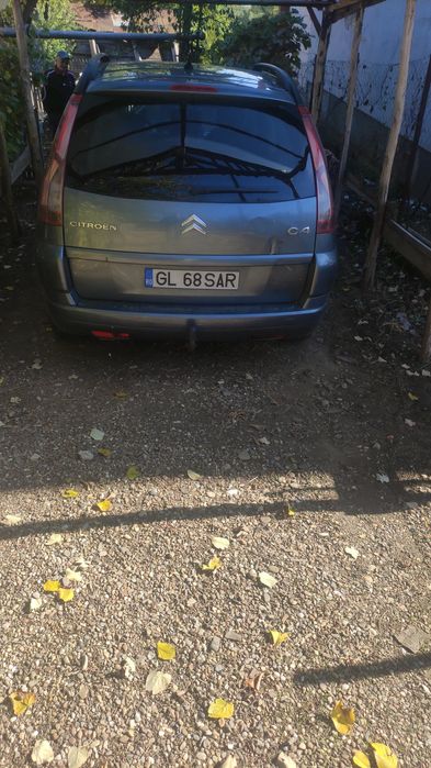 Vând Citroen C4 Grand Picasso 1.6 2009