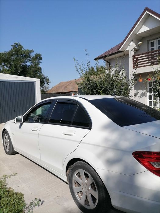 Mercedes c class 2012 diesel model facelift .