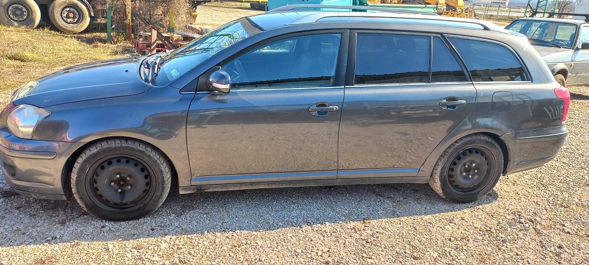 Toyota Avensis T25 2.2 150hp