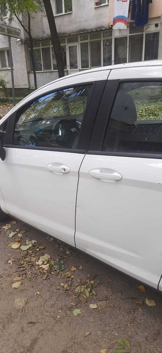 Vand Ford B Max 1.0 benzina 2013