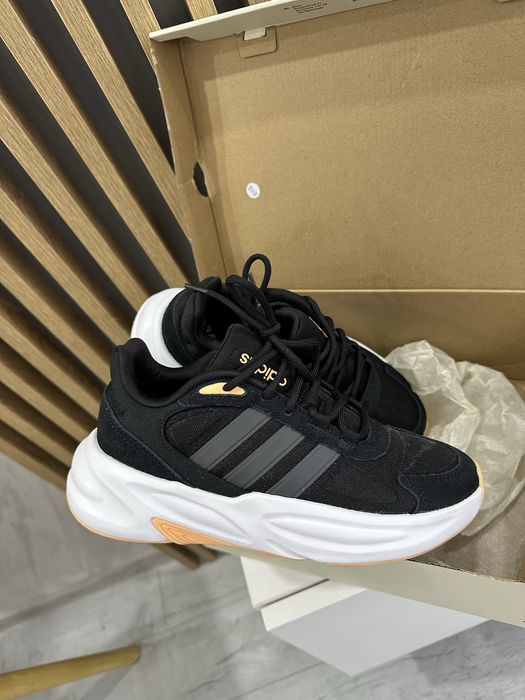 Маратонки Adidas