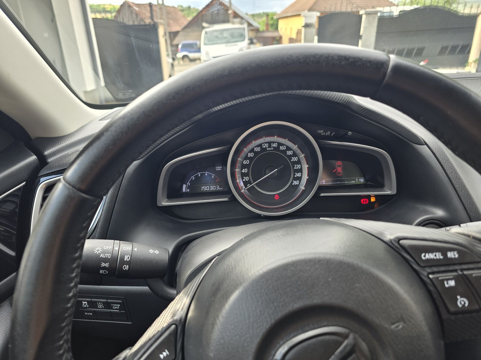 Vand mazda 3 de 2.2 diesel